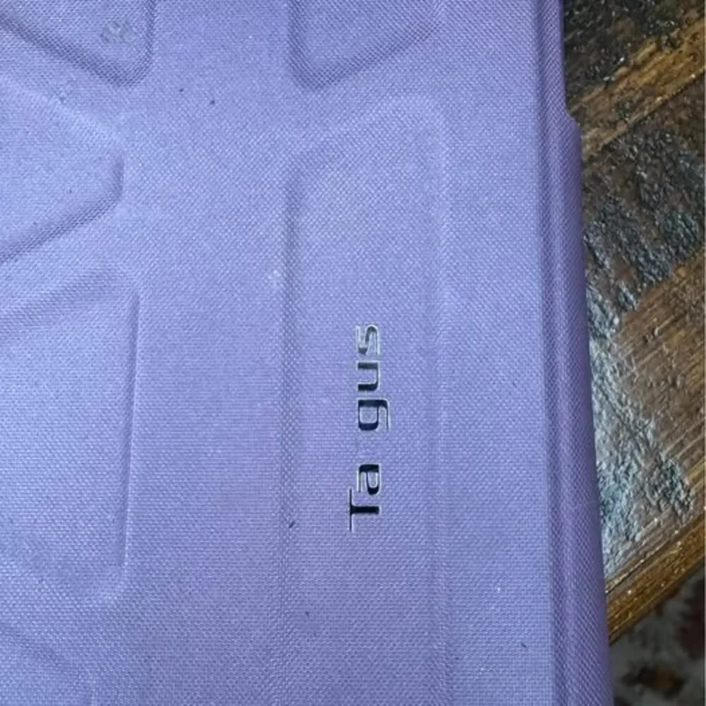 Targus VersaVu Purple Rotating Case for Apple iPad 10th Gen 10.9”